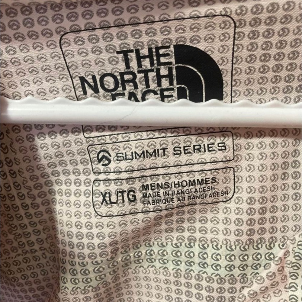 Like new North Face Summit Series jacket, hyvent 2.5 - Picture 2 of 2